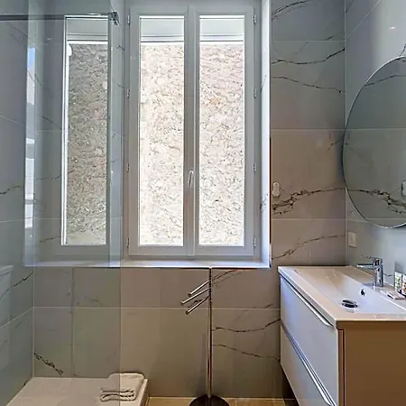 Decorated - Near Croisette - 1br 4p * Cannes