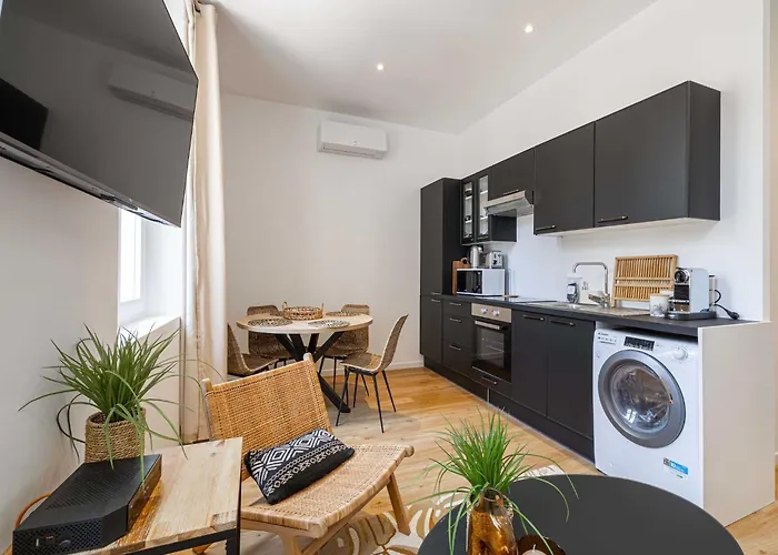 شقة Decorated - Near Croisette - 1br 4p كان