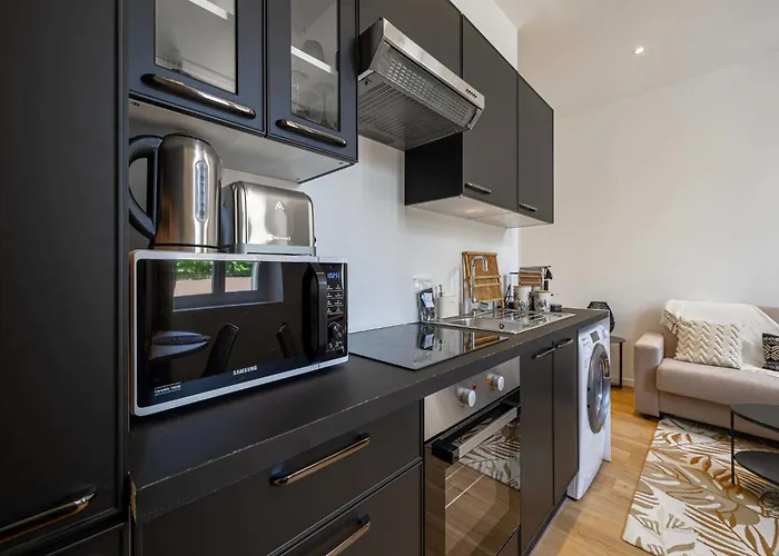 Decorated - Near Croisette - 1br 4p شقة
